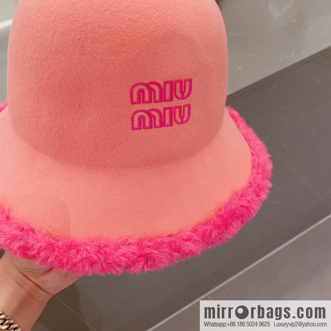 Miao Miao miumiu 2022 autumn and winter new wool top hat