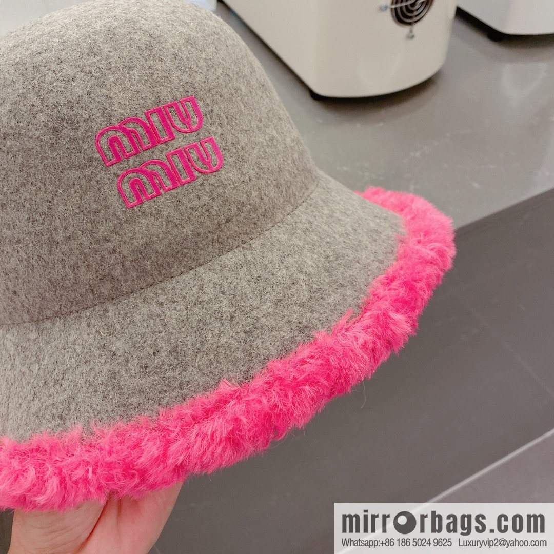 Miao Miao miumiu 2022 autumn and winter new wool top hat