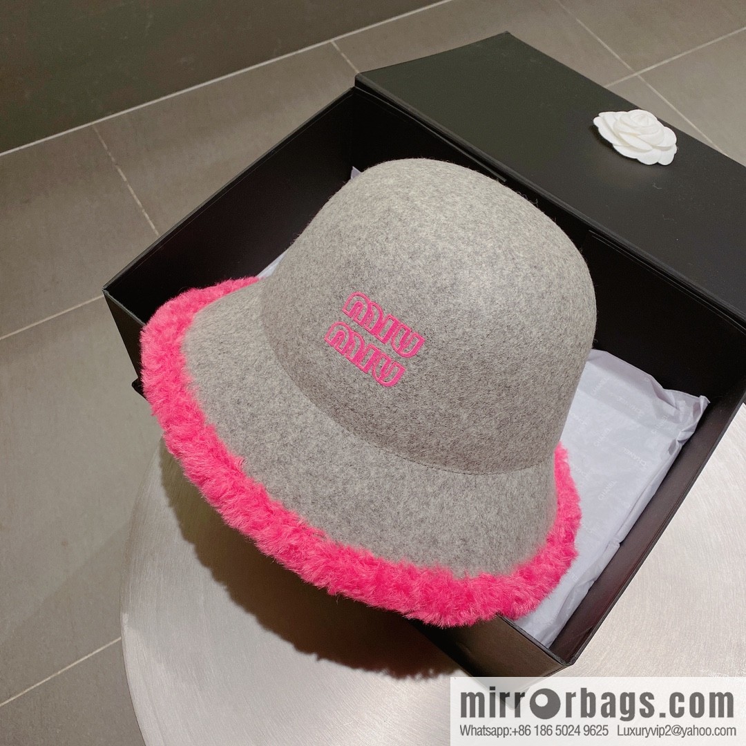 Miao Miao miumiu 2022 autumn and winter new wool top hat