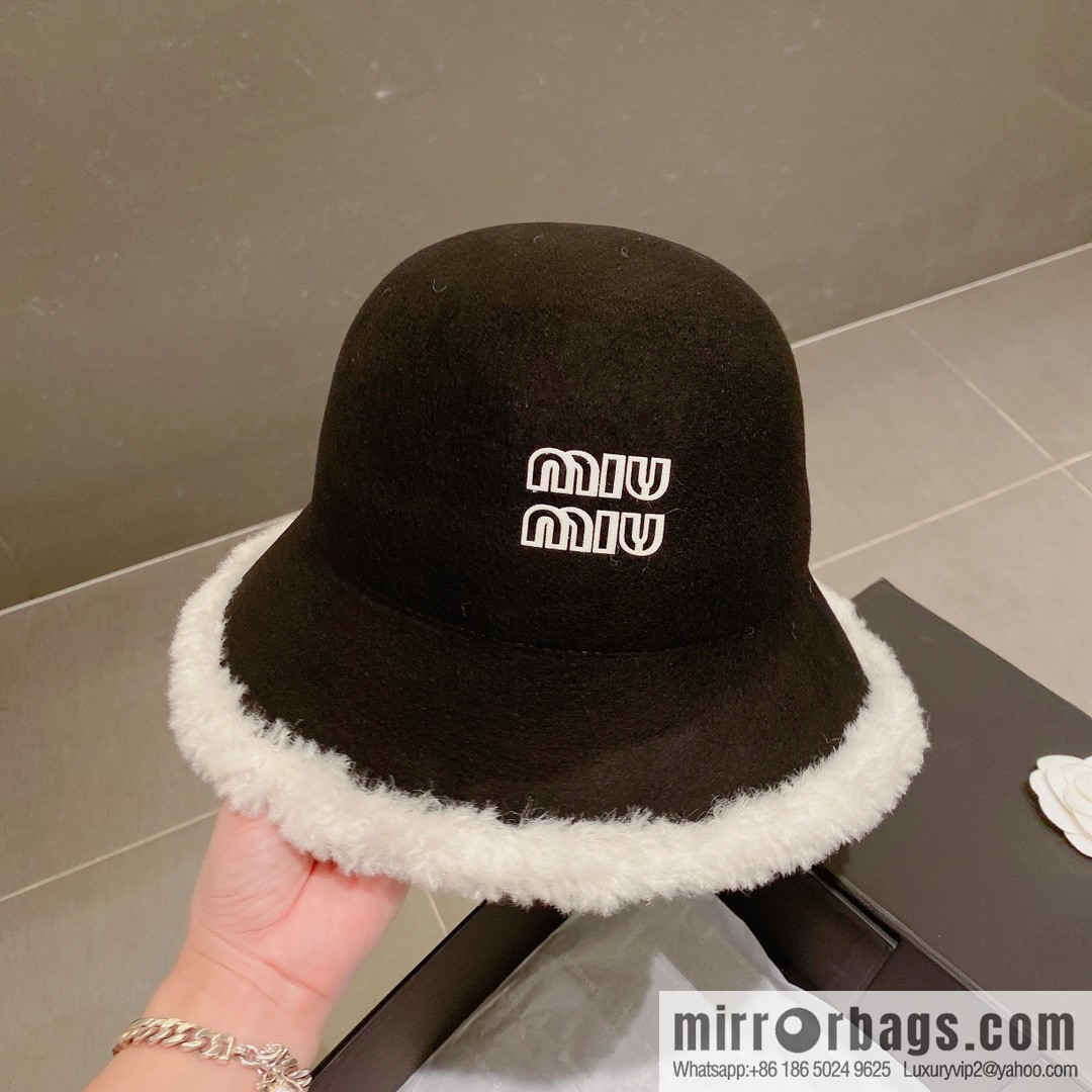 Miao Miao miumiu 2022 autumn and winter new wool top hat