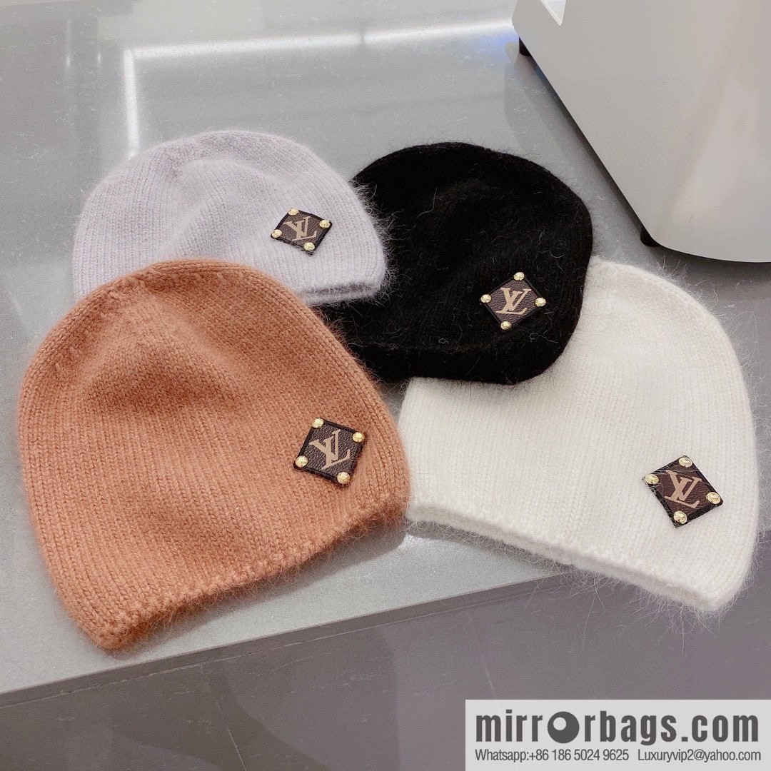 LV Louis Vuitton 2022 autumn and winter new wool knitted wool hat