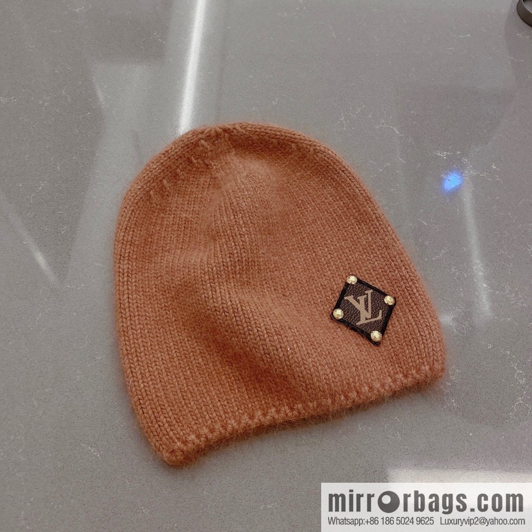 LV Louis Vuitton 2022 autumn and winter new wool knitted wool hat