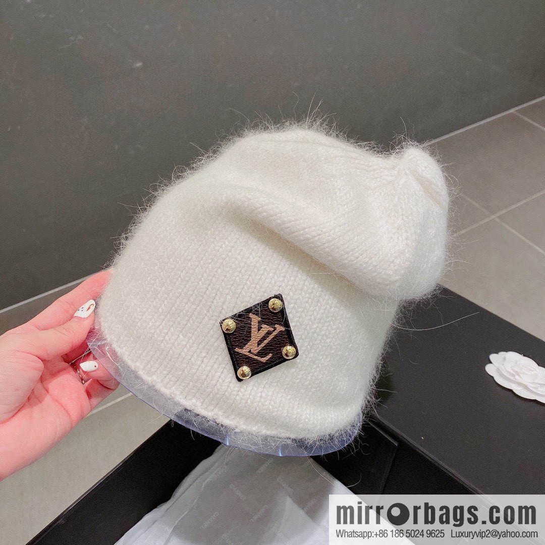 LV Louis Vuitton 2022 autumn and winter new wool knitted wool hat