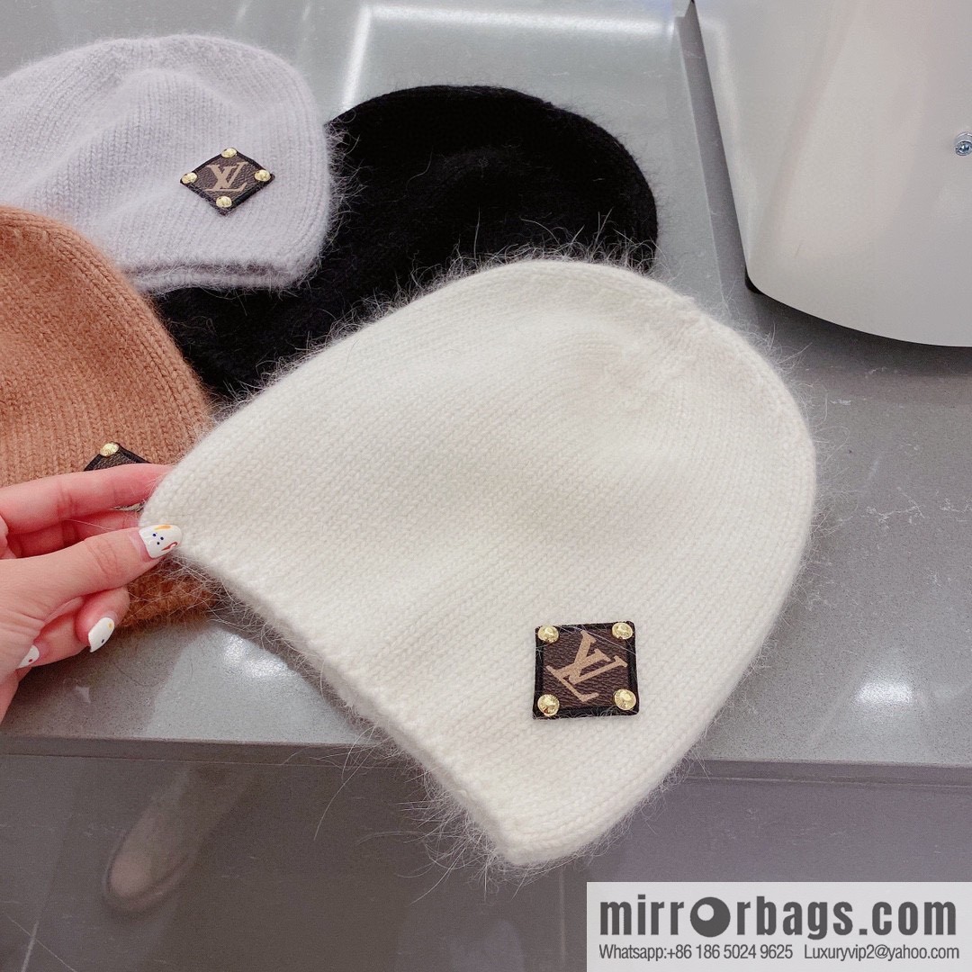 LV Louis Vuitton 2022 autumn and winter new wool knitted wool hat