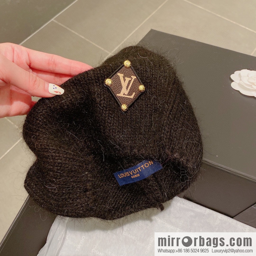 LV Louis Vuitton 2022 autumn and winter new wool knitted wool hat