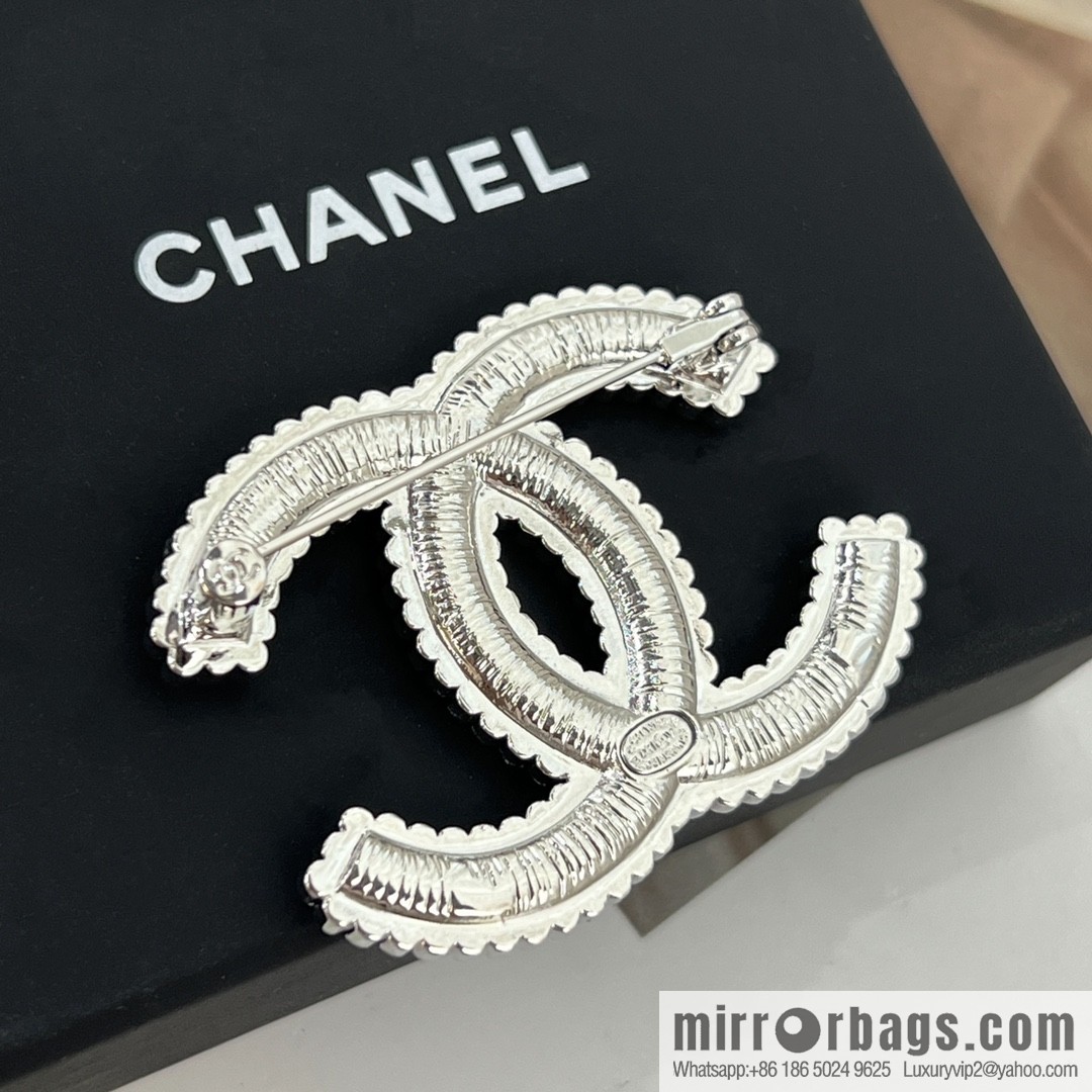 New ☑️ Chanel double c black leather full diamond brooch