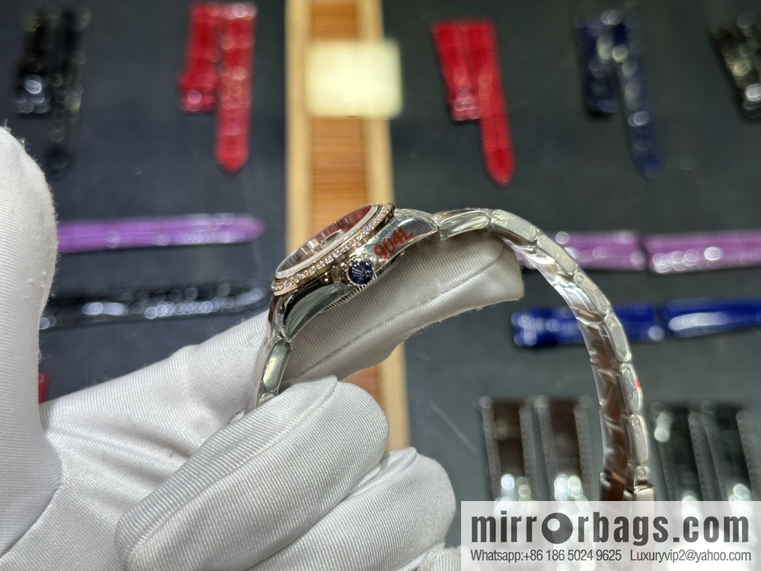 Rolex Women's Log 28MM Log Watch