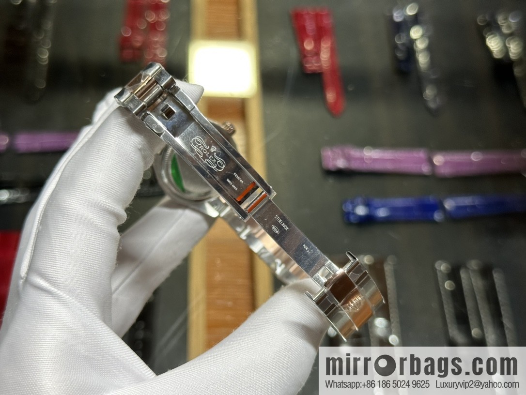 Rolex Women's Log 28MM Log Watch