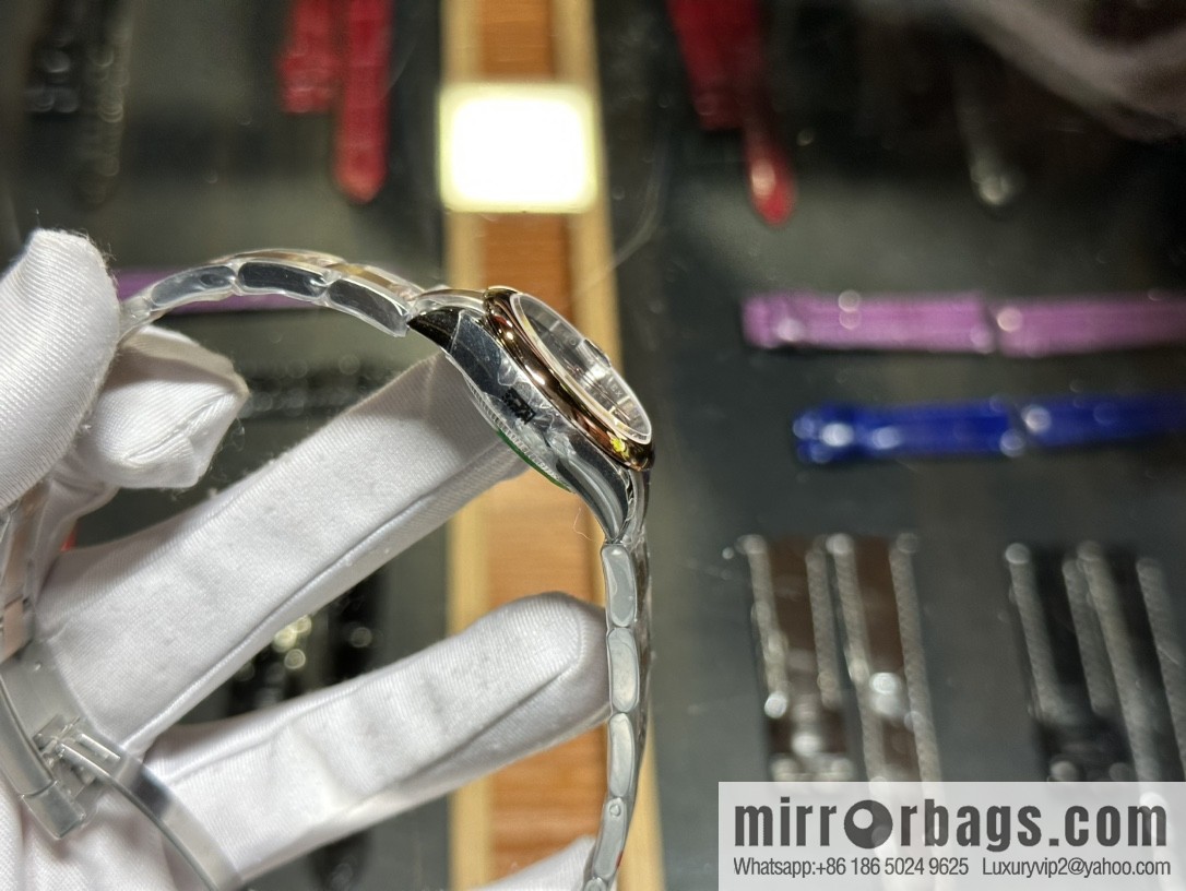 Rolex Women's Log 28MM Log Watch