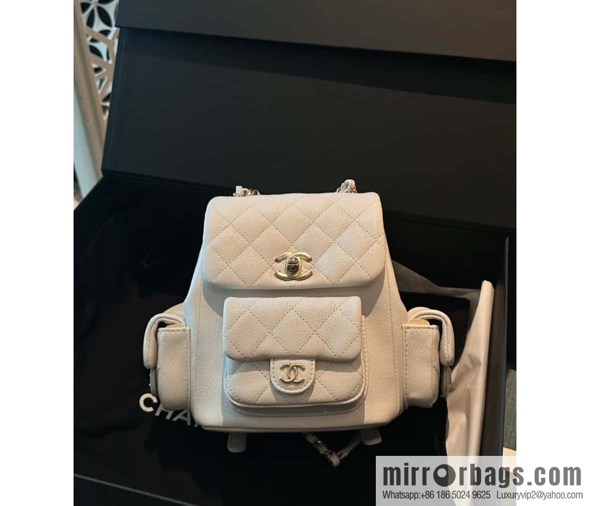 CHANEL 23K new, tank Dumas small shoulder backpack AS4399 white