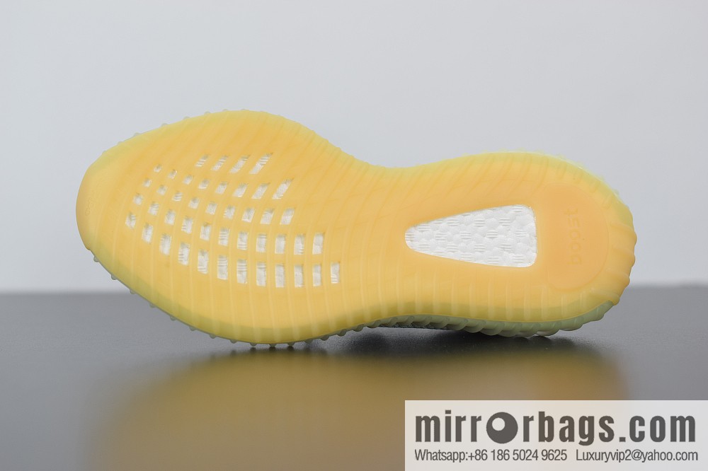 Adidas Yeezy Boost 350V2 Gray Angel Coconut Sports Shoe, item number FX4348