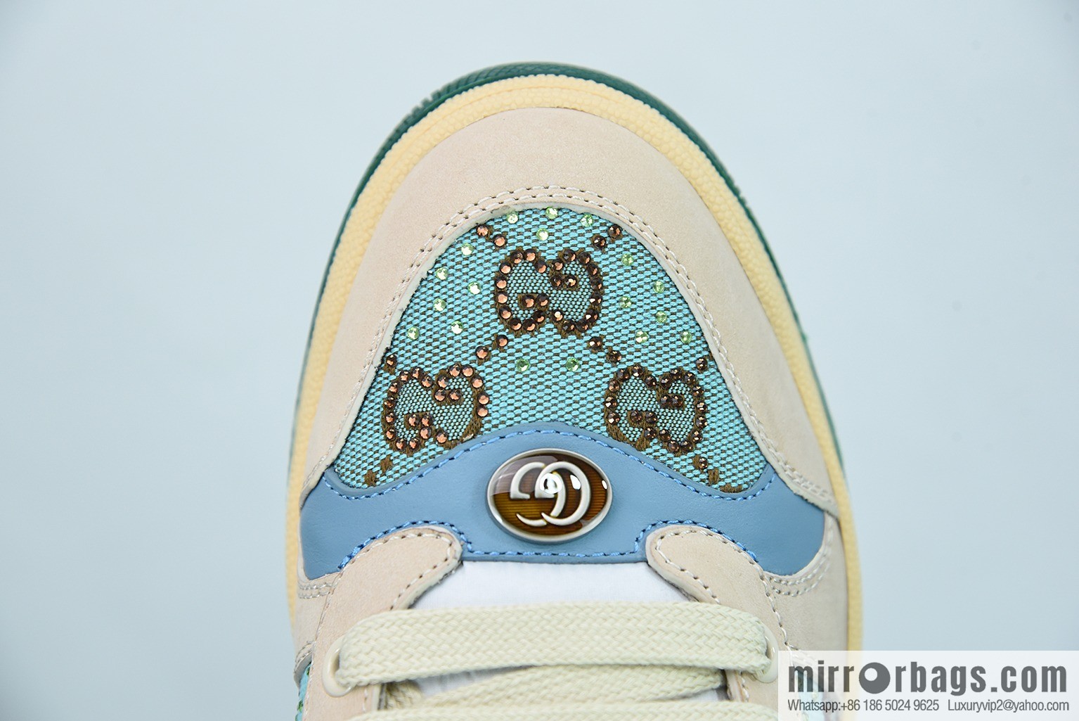 Gucci 2022 early spring the latest rhinestone models Distressed Screener sneakers Gucci small dirty shoes