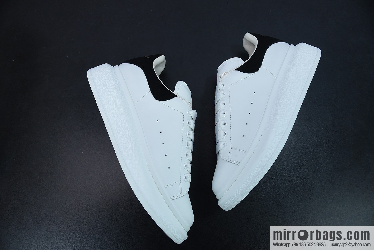 Alexander McQueen/Alexander McQueen, black leather tail muffin shoes, thick sole heightening white shoes 0Y3H6