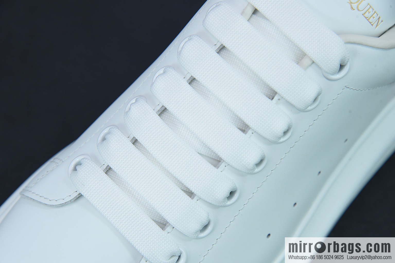 Alexander McQueen/Alexander McQueen, black leather tail muffin shoes, thick sole heightening white shoes 0Y3H6