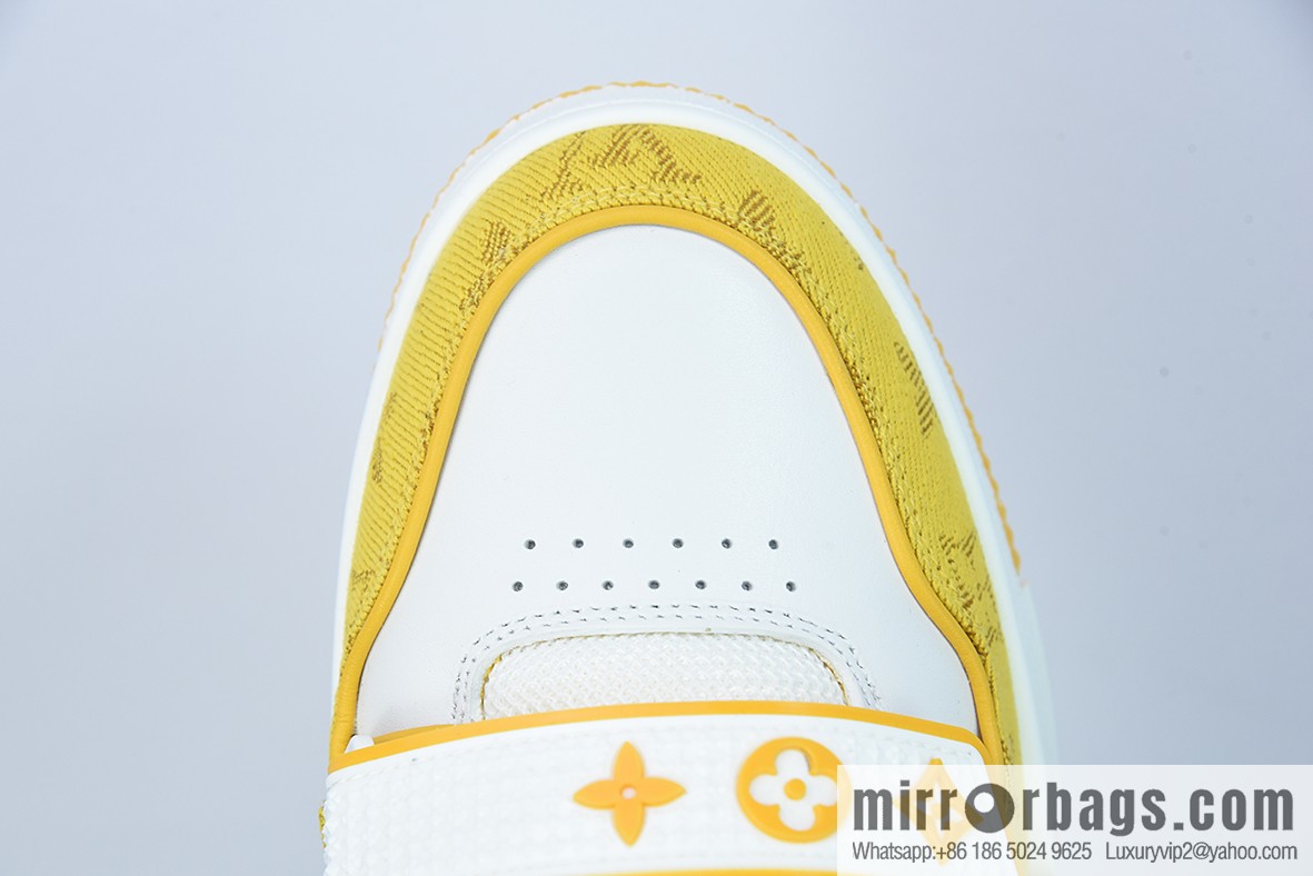 LV/Louis Vuitton 2022S limited, official latest color scheme Men's Trainer sneakers