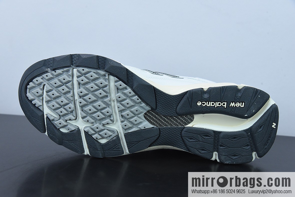 X09C3 New Balance New Balance Vintage running shoes/beige 3M reflective, new version, presidential jogging shoes, item number: M990AL3