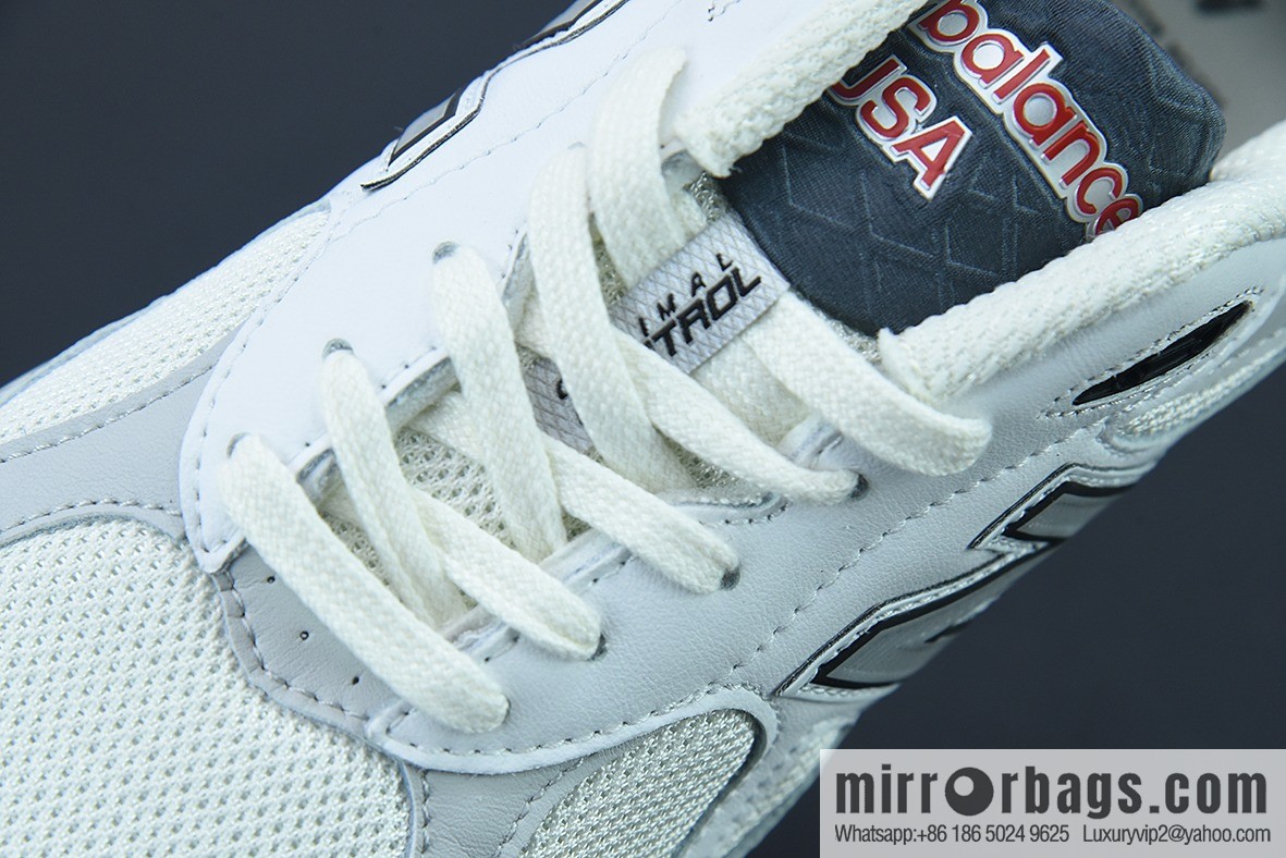 X09C3 New Balance New Balance Vintage running shoes/beige 3M reflective, new version, presidential jogging shoes, item number: M990AL3