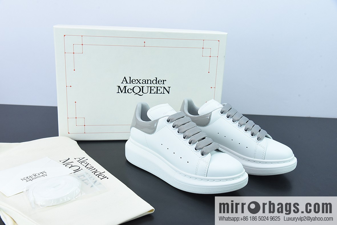 Alexander McQueen/Alexander McQueen, muffin shoes platform heightening white shoes G07H5