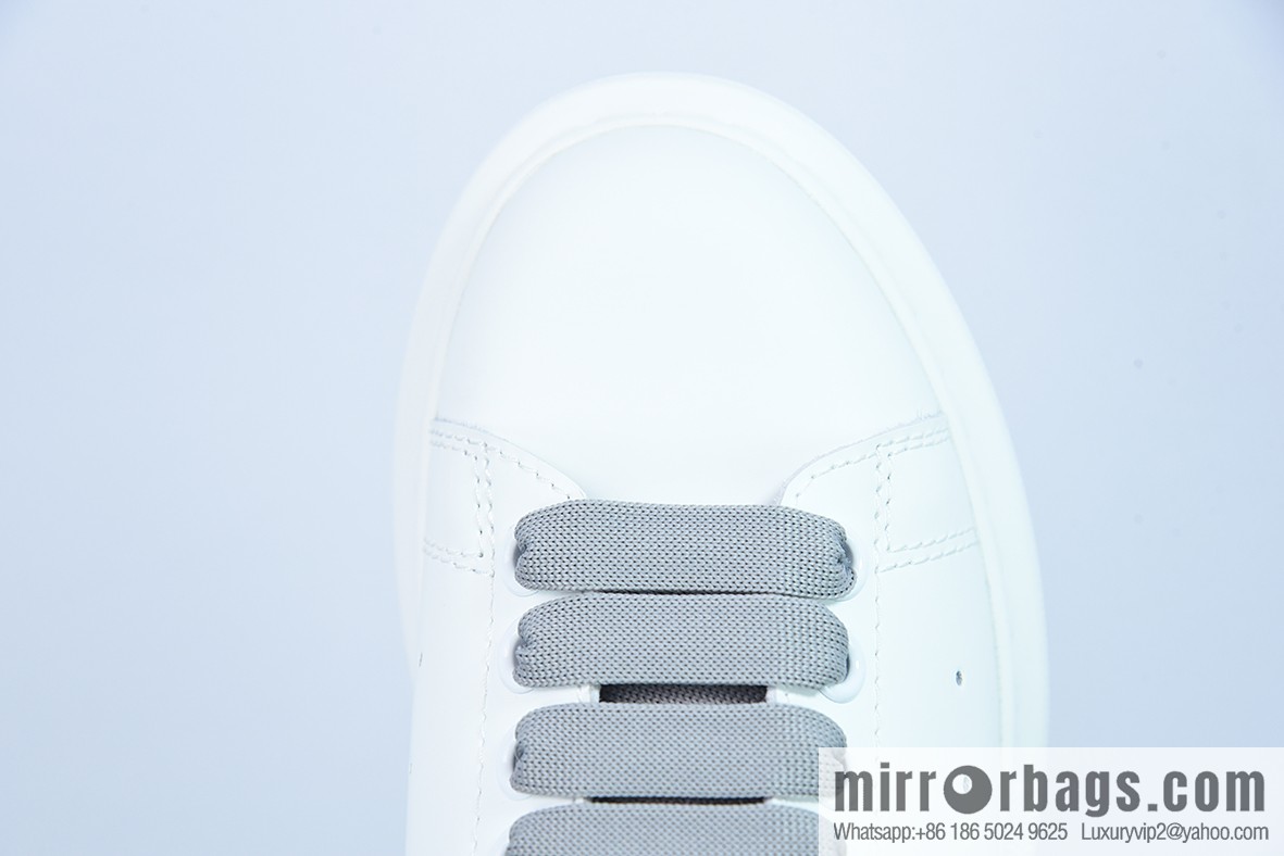 Alexander McQueen/Alexander McQueen, muffin shoes platform heightening white shoes G07H5