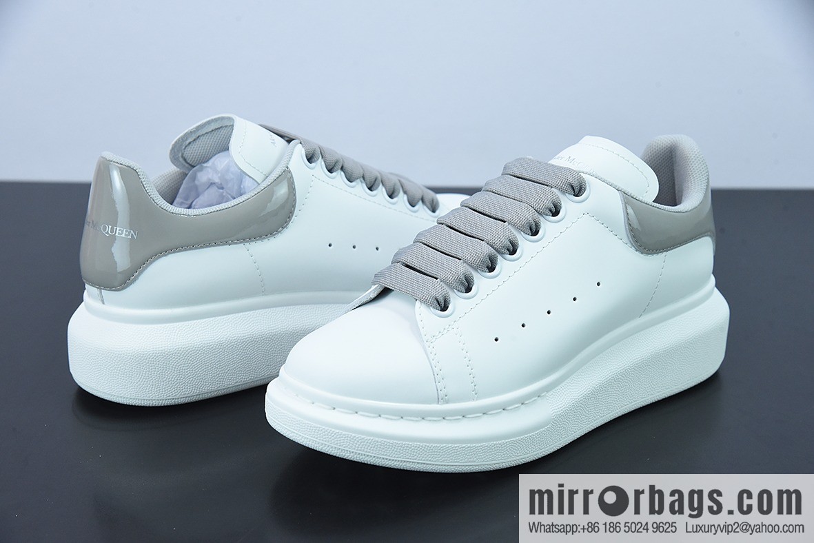 Alexander McQueen/Alexander McQueen, muffin shoes platform heightening white shoes G07H5