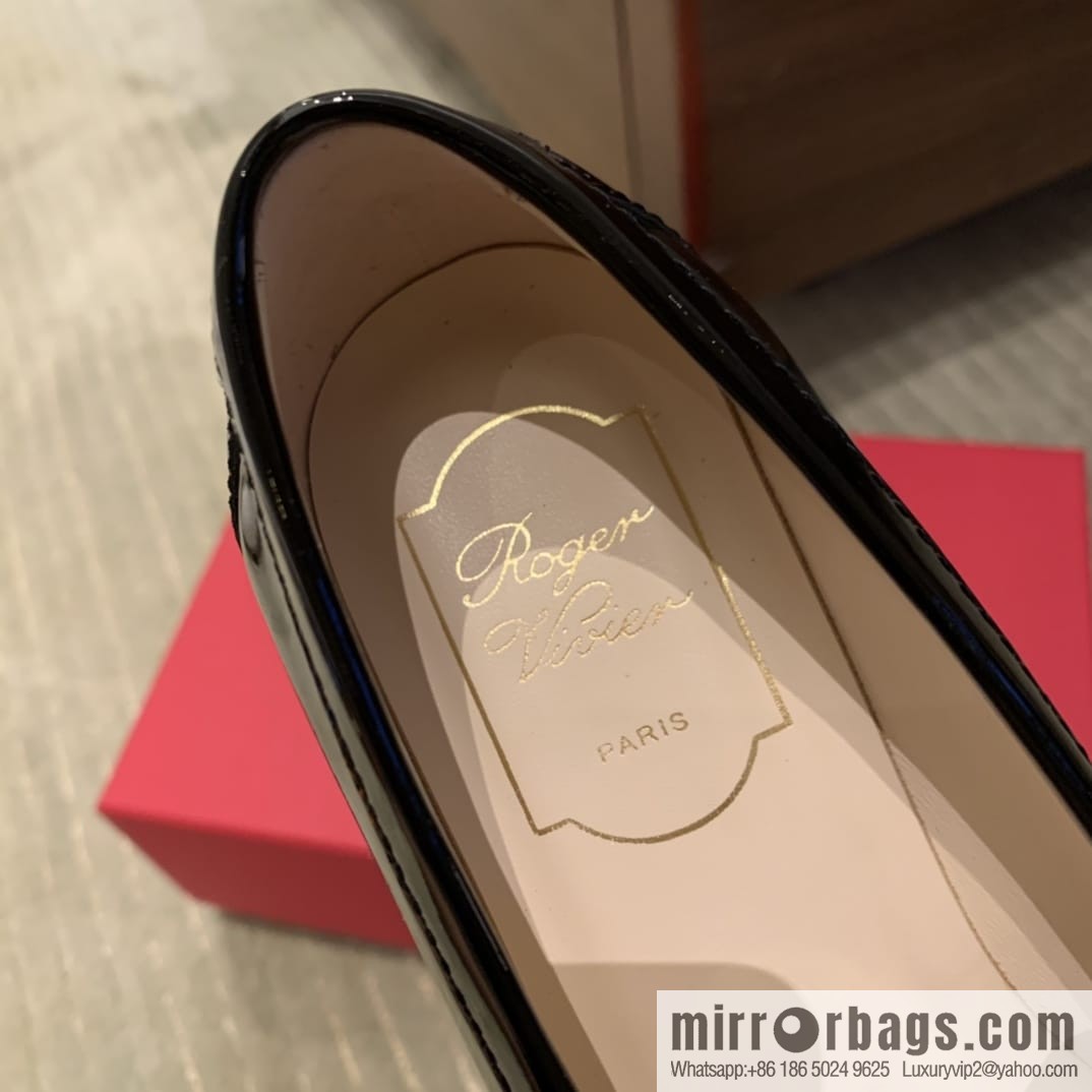 Roger Vivieri high-end water-plated RV buckle women's leather shoes