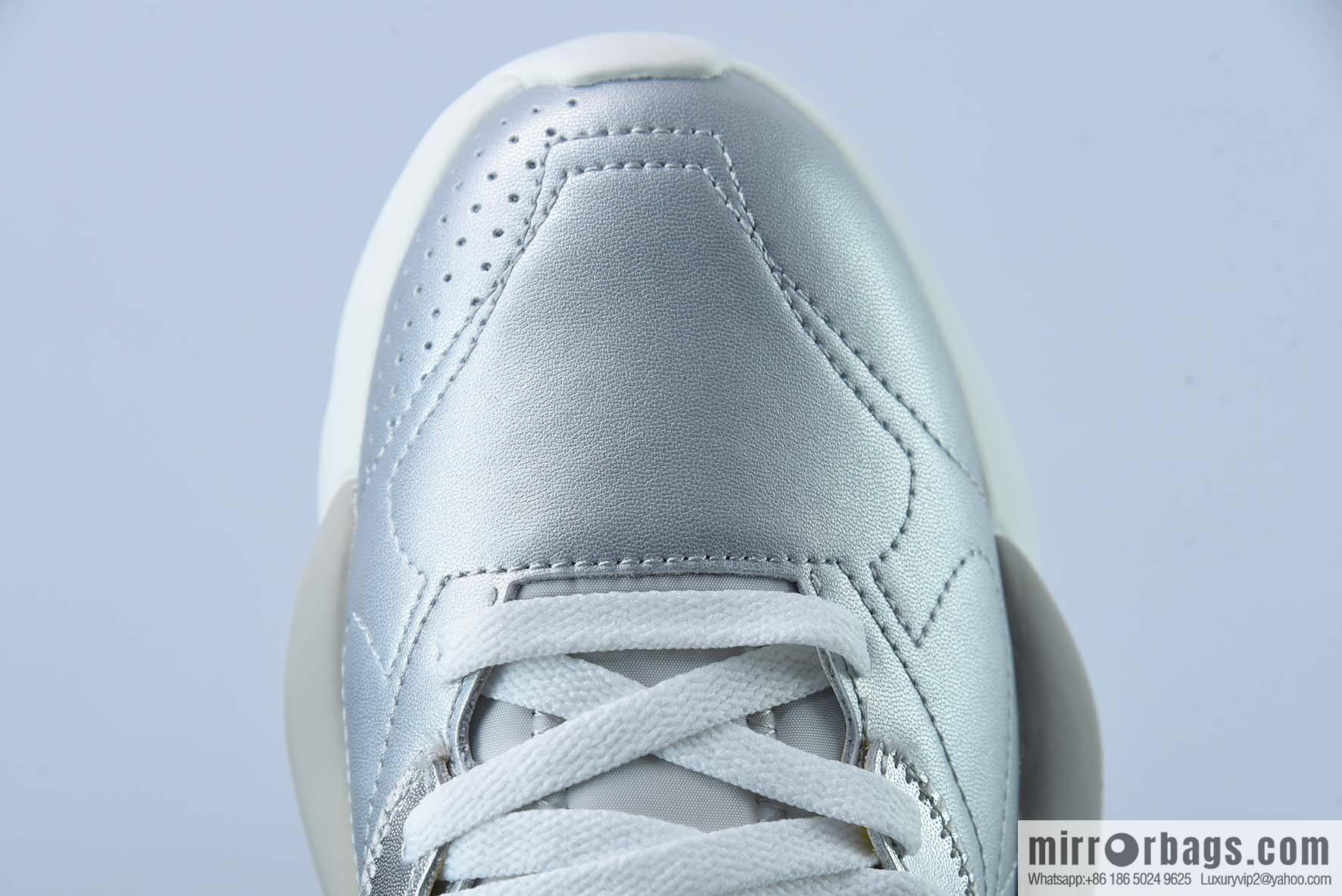 Y-3 Kaiwa Chunky Sneakers Kaiwa Series Vintage Versatile Lightweight Casual Sports Daddy Jogging Shoes