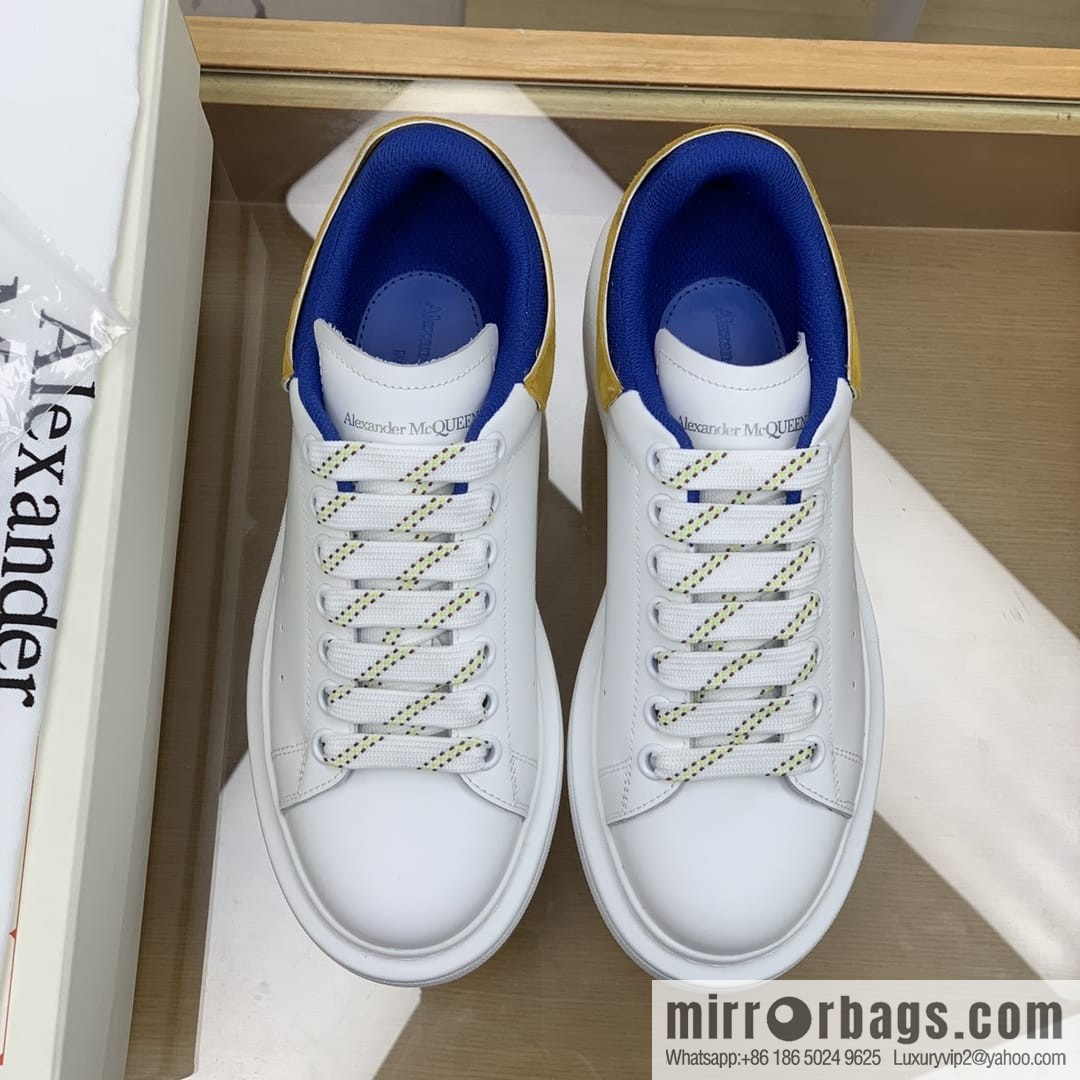 Alexander McQueen, Unisex sneakers made of calfskin