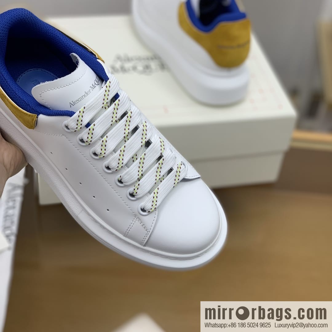 Alexander McQueen, Unisex sneakers made of calfskin