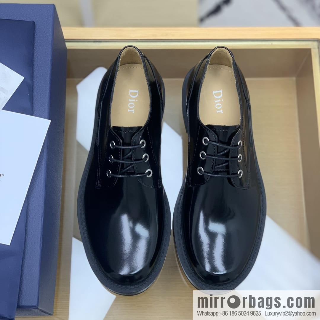Dior selected leather made men's derby shoes