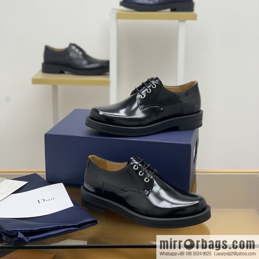 Dior selected leather made men's derby shoes
