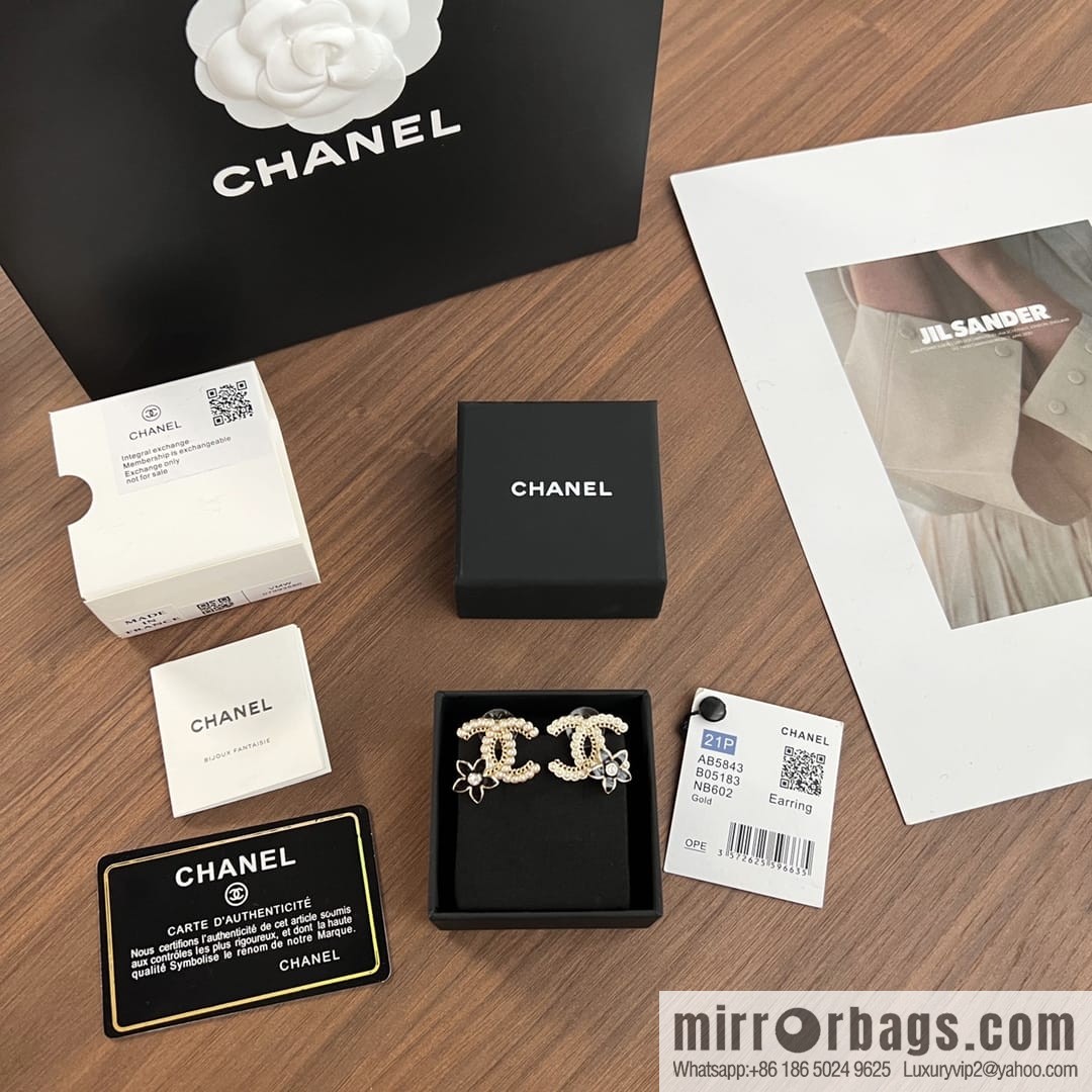 New Chanel c1 double c pearl black camellia stud earrings