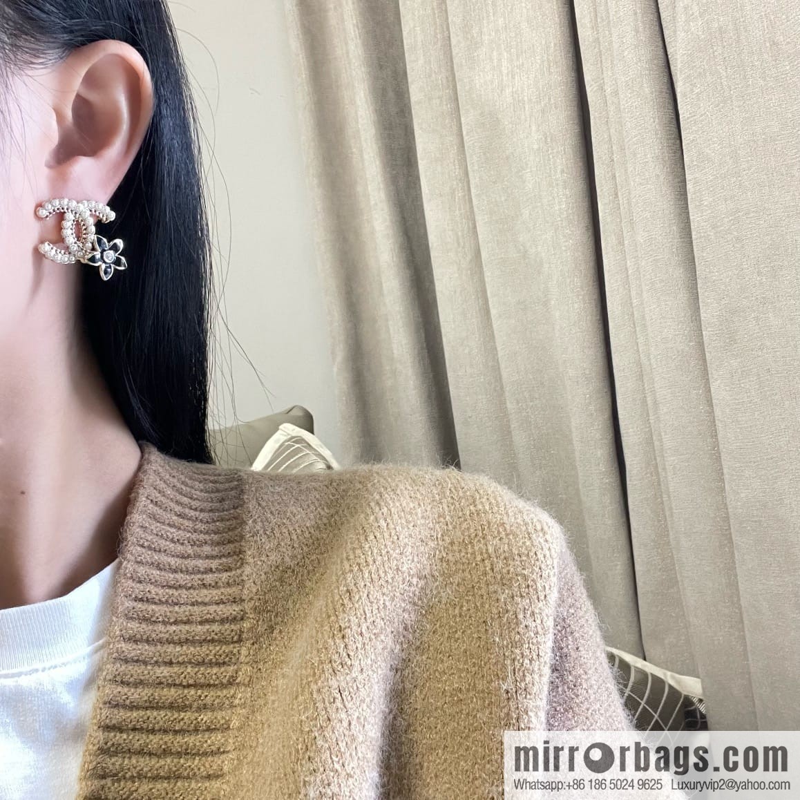 New Chanel c1 double c pearl black camellia stud earrings