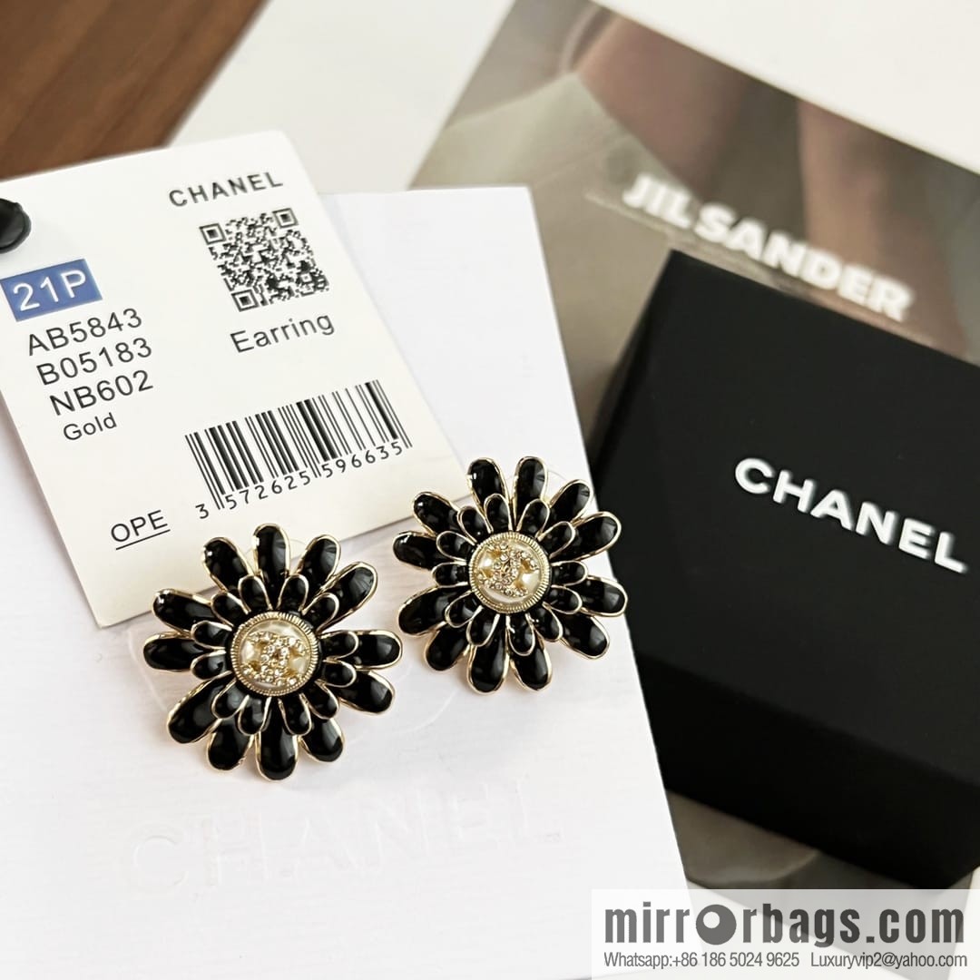 New ☑️ Chanel c1 double c black camellia stud earrings
