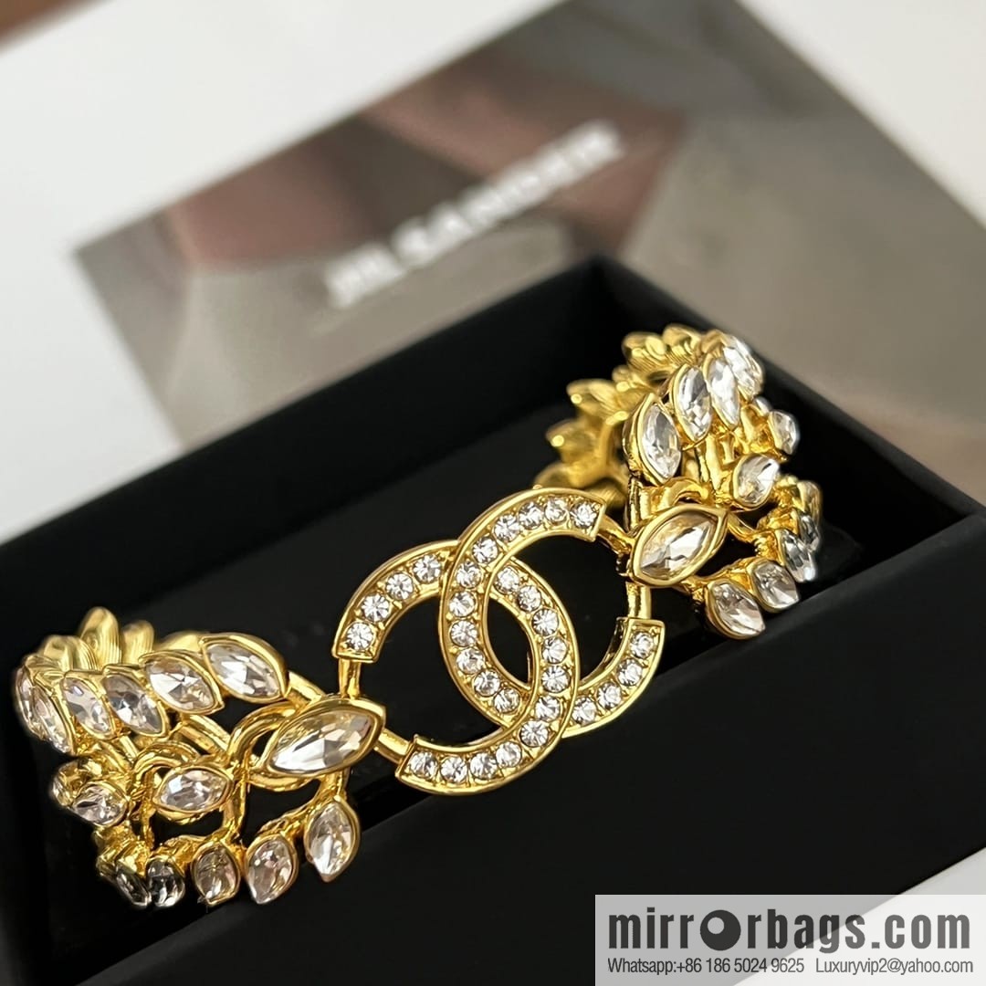 New ☑️ Chanel gold double c wheat ear horse eye opening bracelet bracelet