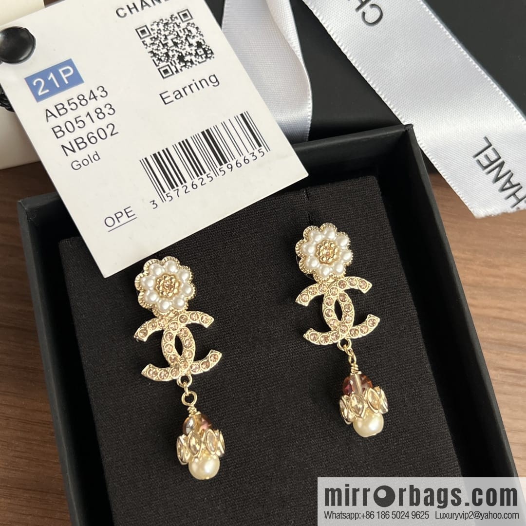 New ☑️ Chanel c3 double c pink diamond pearl flower stud earrings
