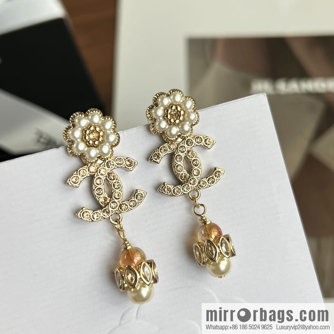 New ☑️ Chanel c3 double c pink diamond pearl flower stud earrings