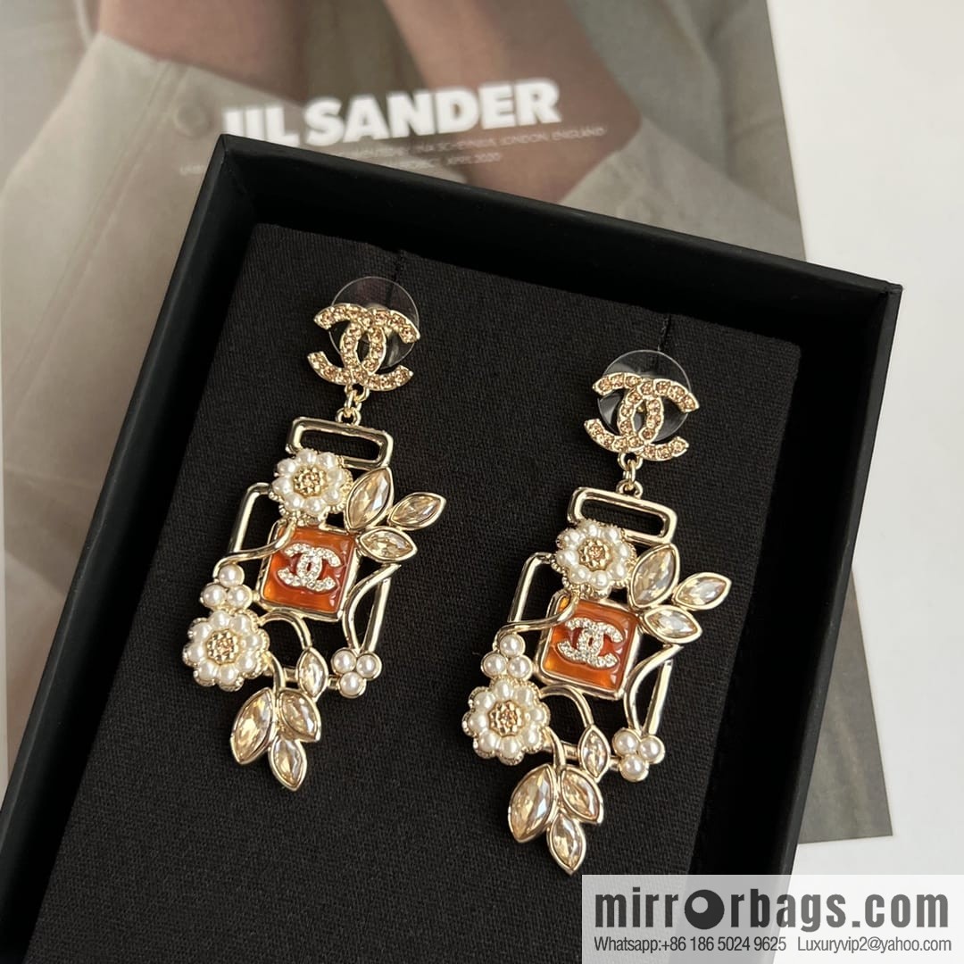 New ☑️ Chanel c2 double c pink diamond pearl flower stud earrings