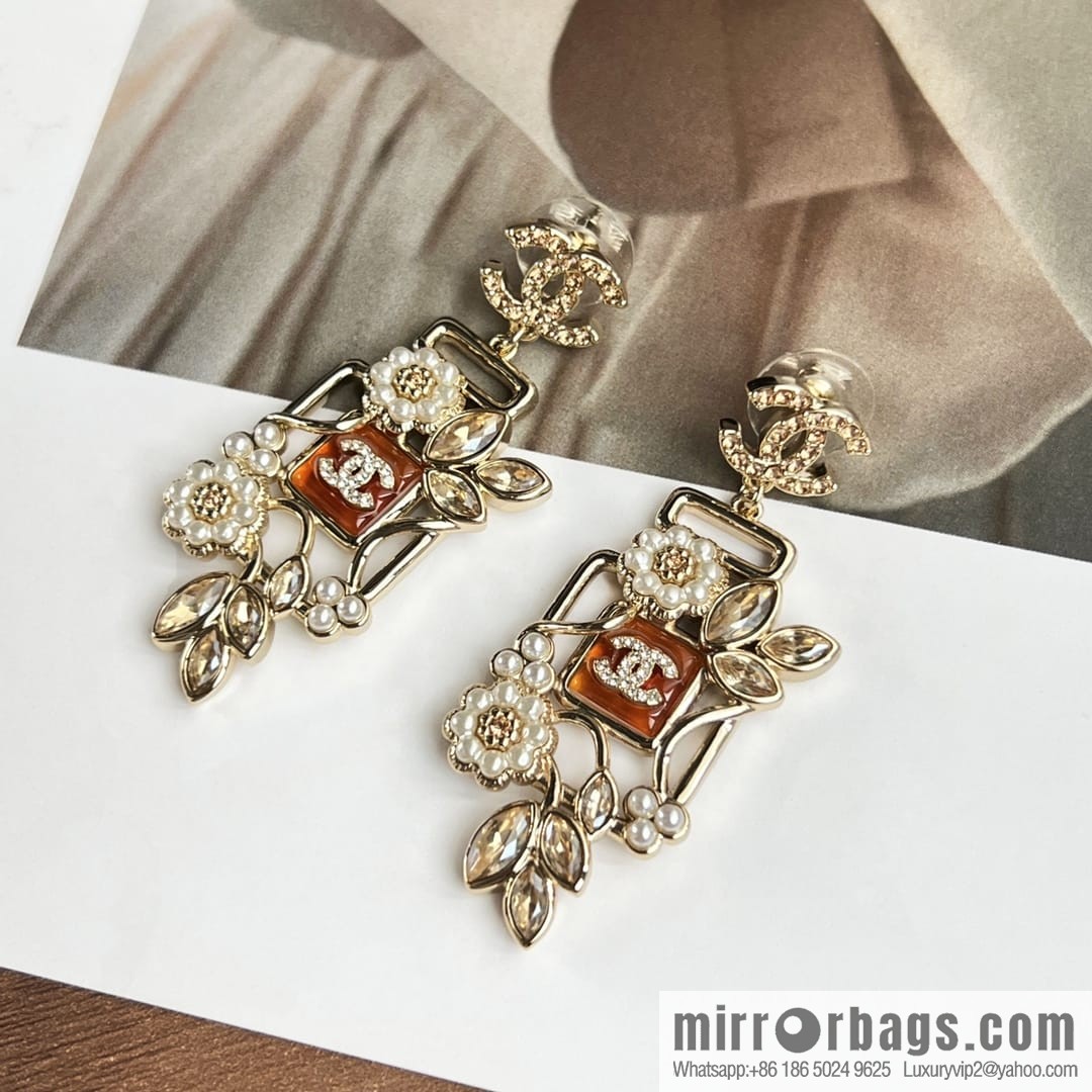 New ☑️ Chanel c2 double c pink diamond pearl flower stud earrings