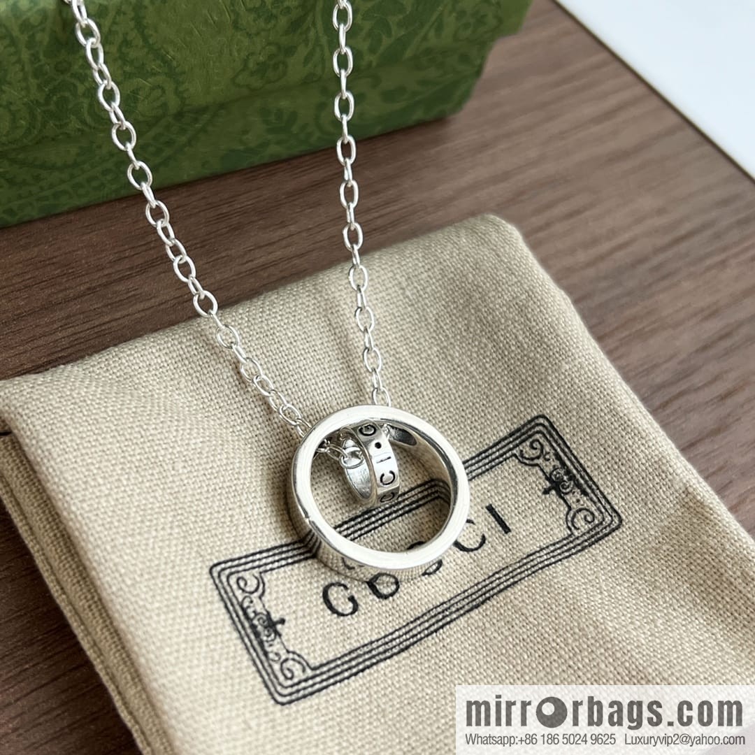 New Gucci Gucci His & Hers double ring necklace