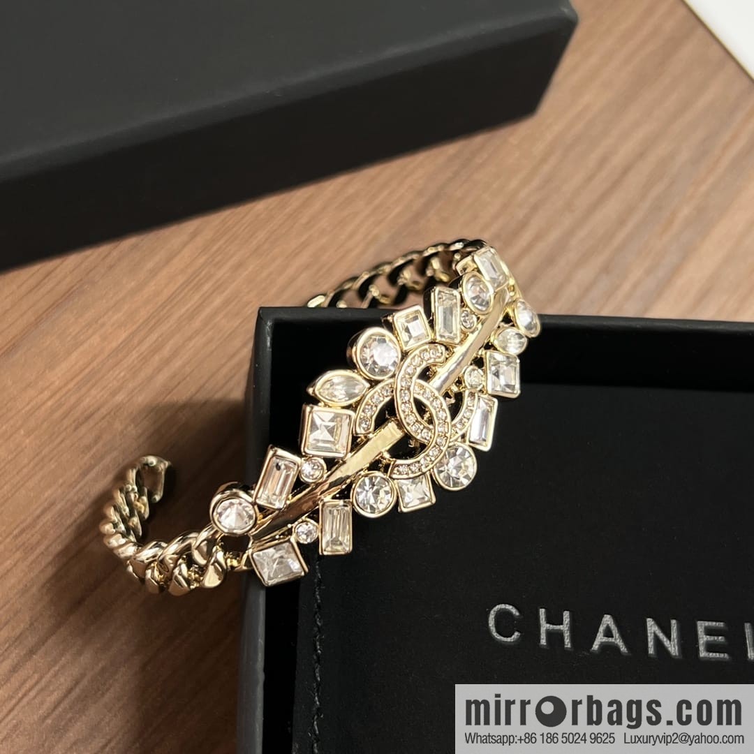 New ☑️ Chanel Double C Full Diamond Opening Bracelet
