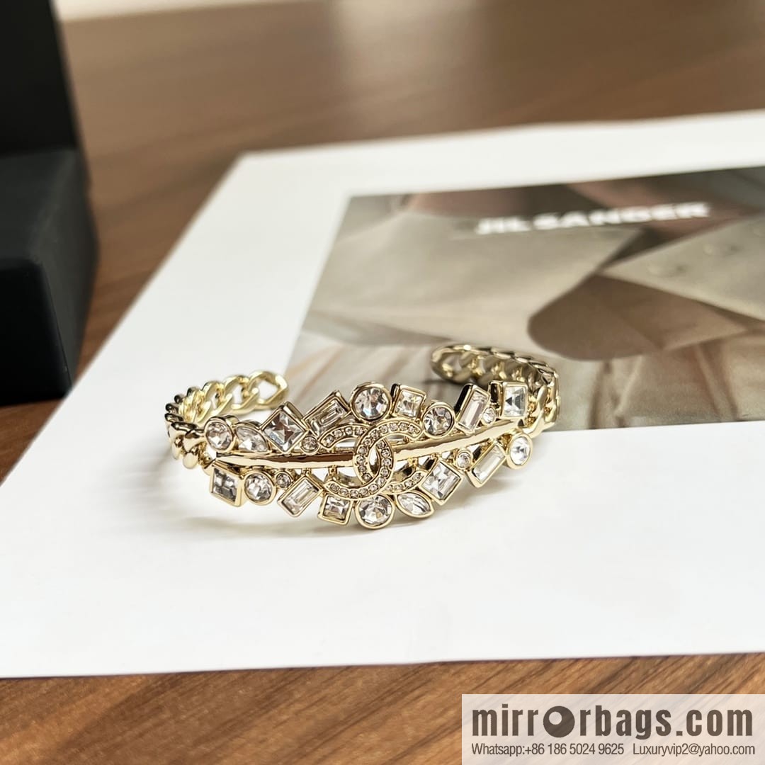 New ☑️ Chanel Double C Full Diamond Opening Bracelet