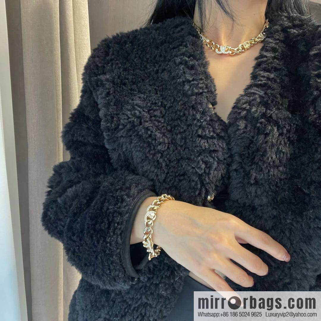 New ☑️ Chanel semi-double c chain strap bracelet necklace