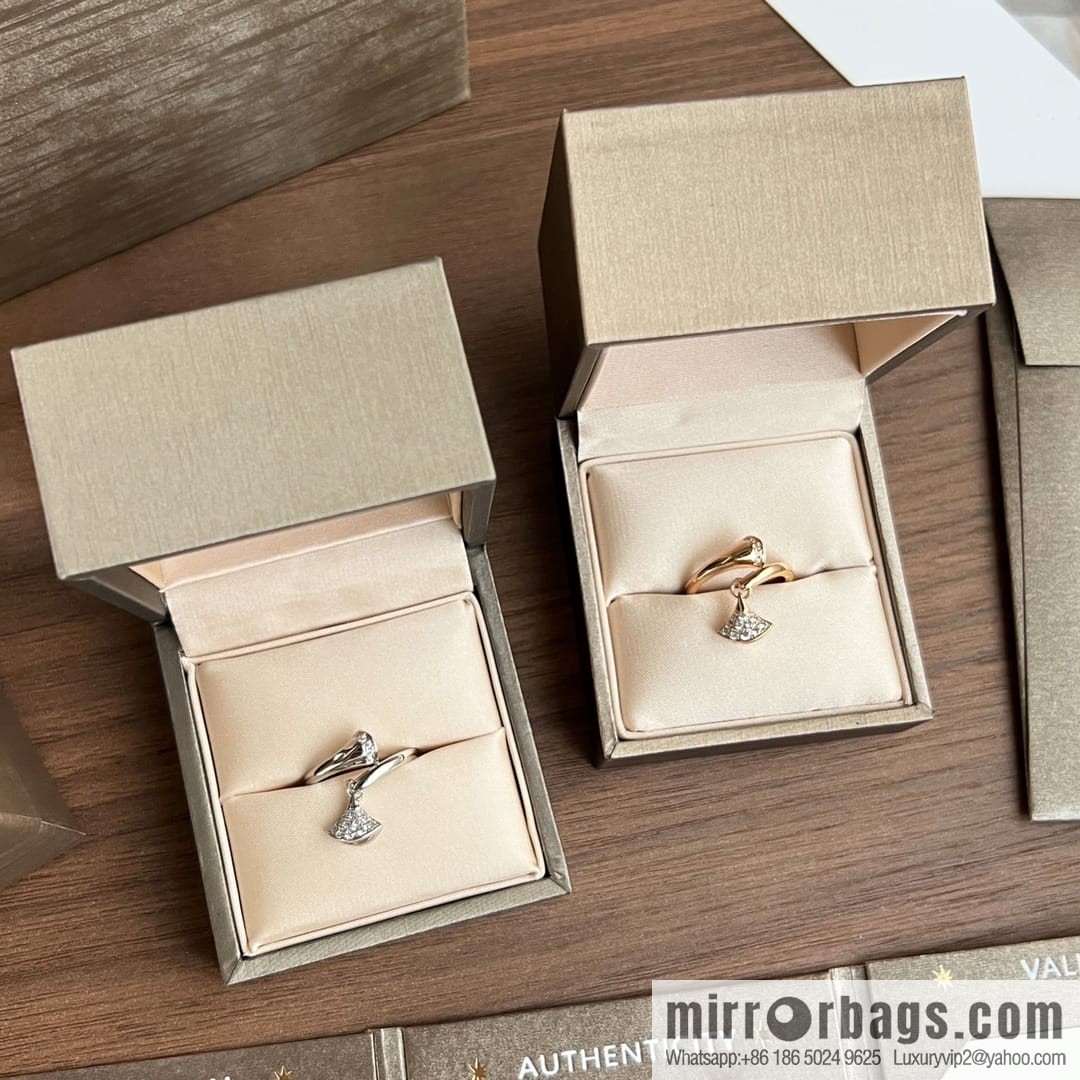 BVLGARI Bulgari classic full diamond fan ring