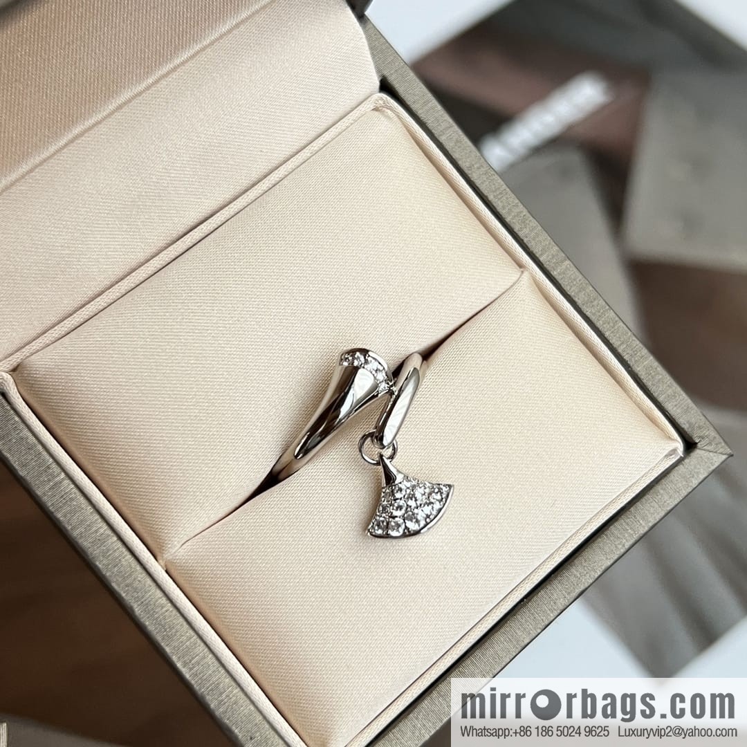 BVLGARI Bulgari classic full diamond fan ring