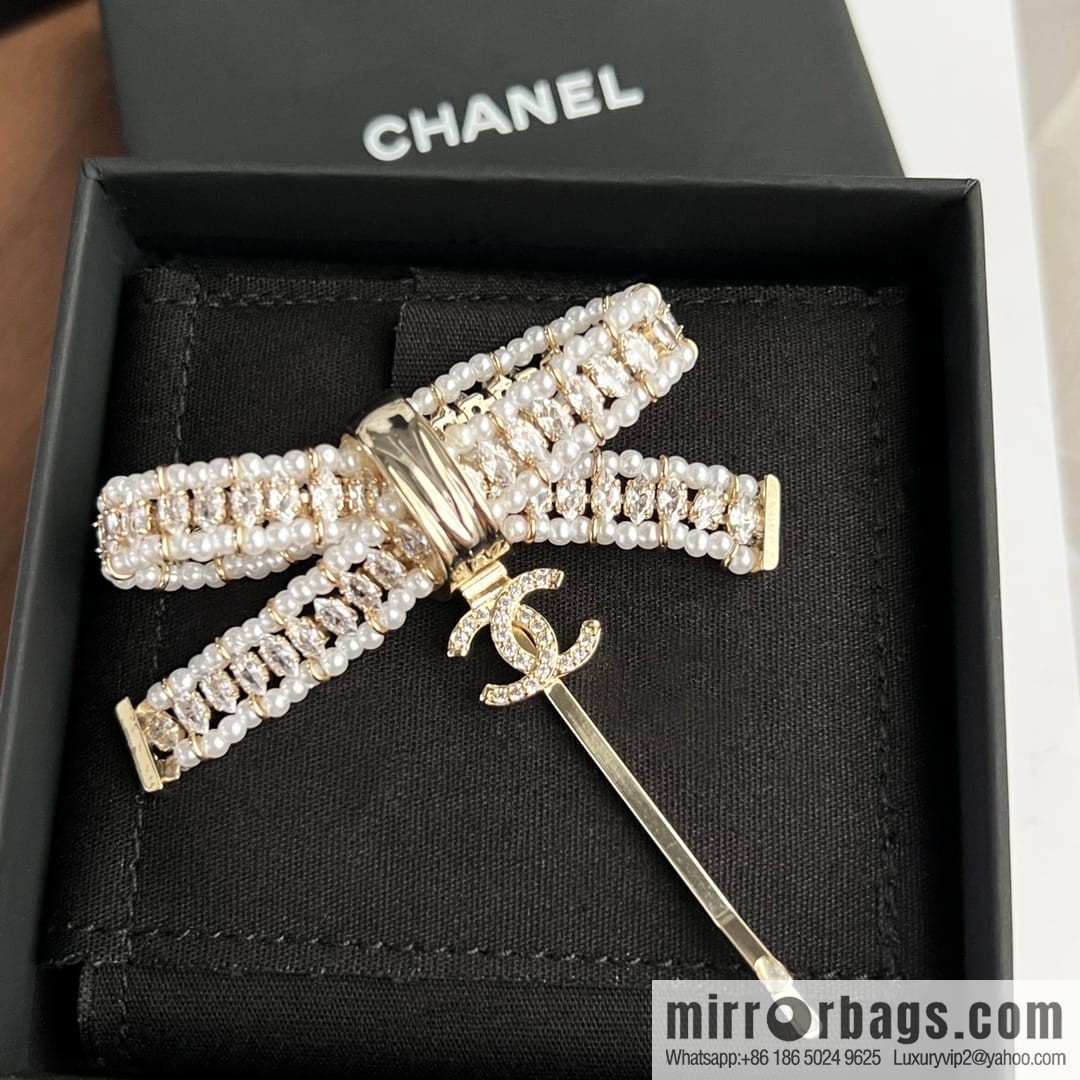 New ☑️ Chanel double c bow hairpin hairpin