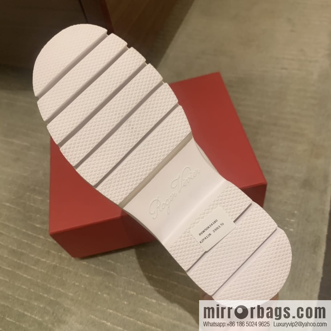 RV Walky Viv Cloud Rhinestone Square Buckle Boots/Boots