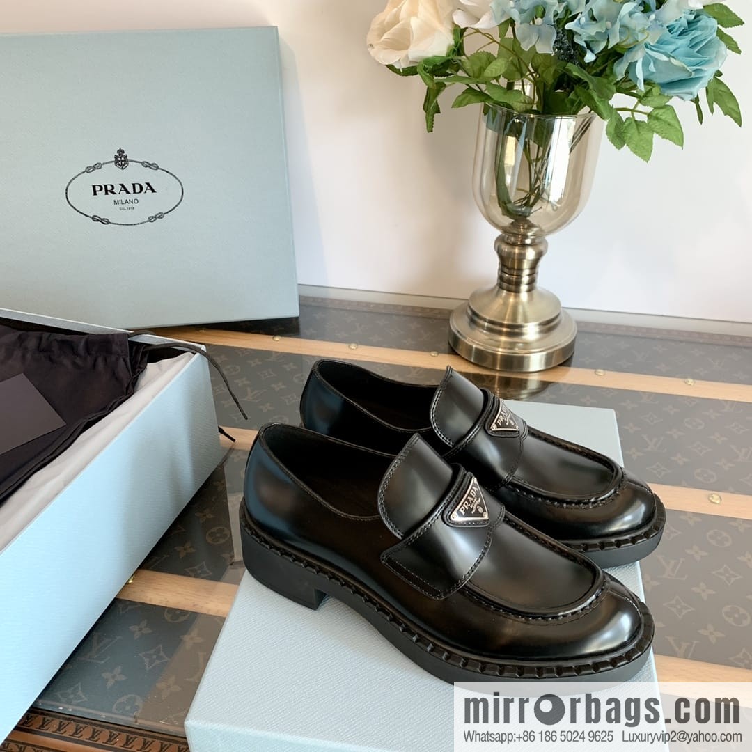 R Prada Vintage loafers