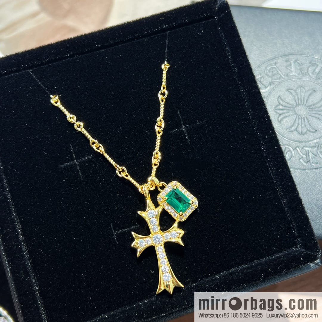 Classic hit, Croxin gold cross emerald necklace