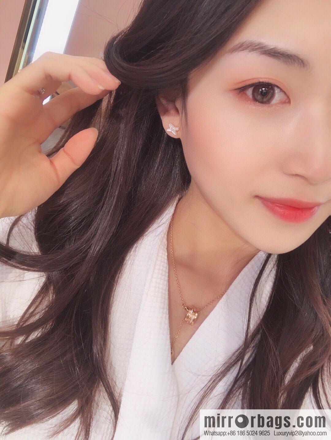 BVLGARI Bulgari threaded diamond necklace