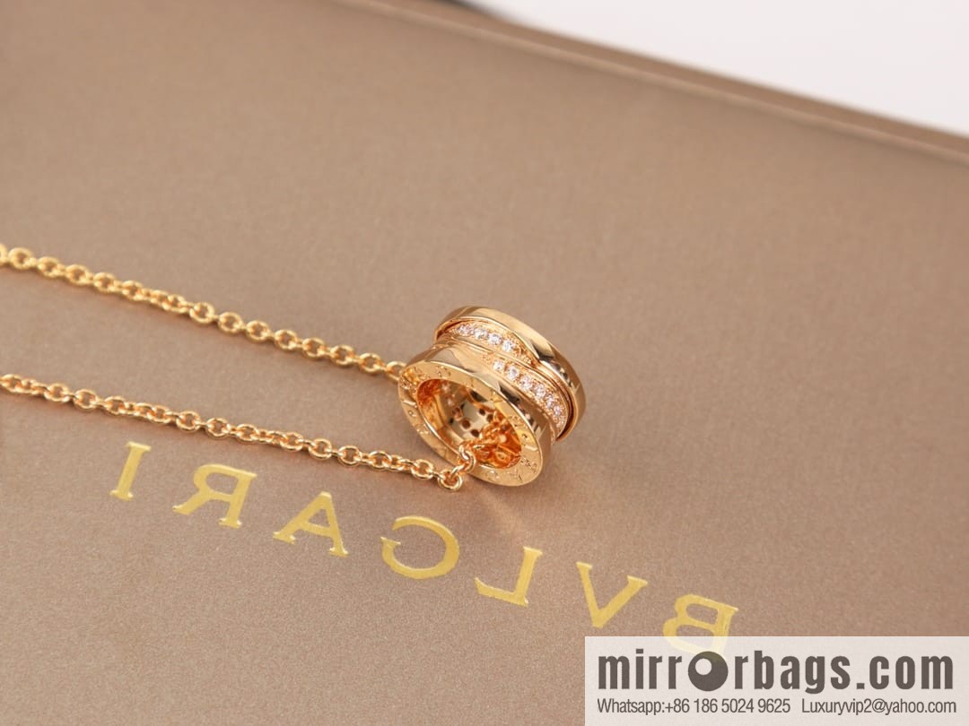 BVLGARI Bulgari threaded diamond necklace